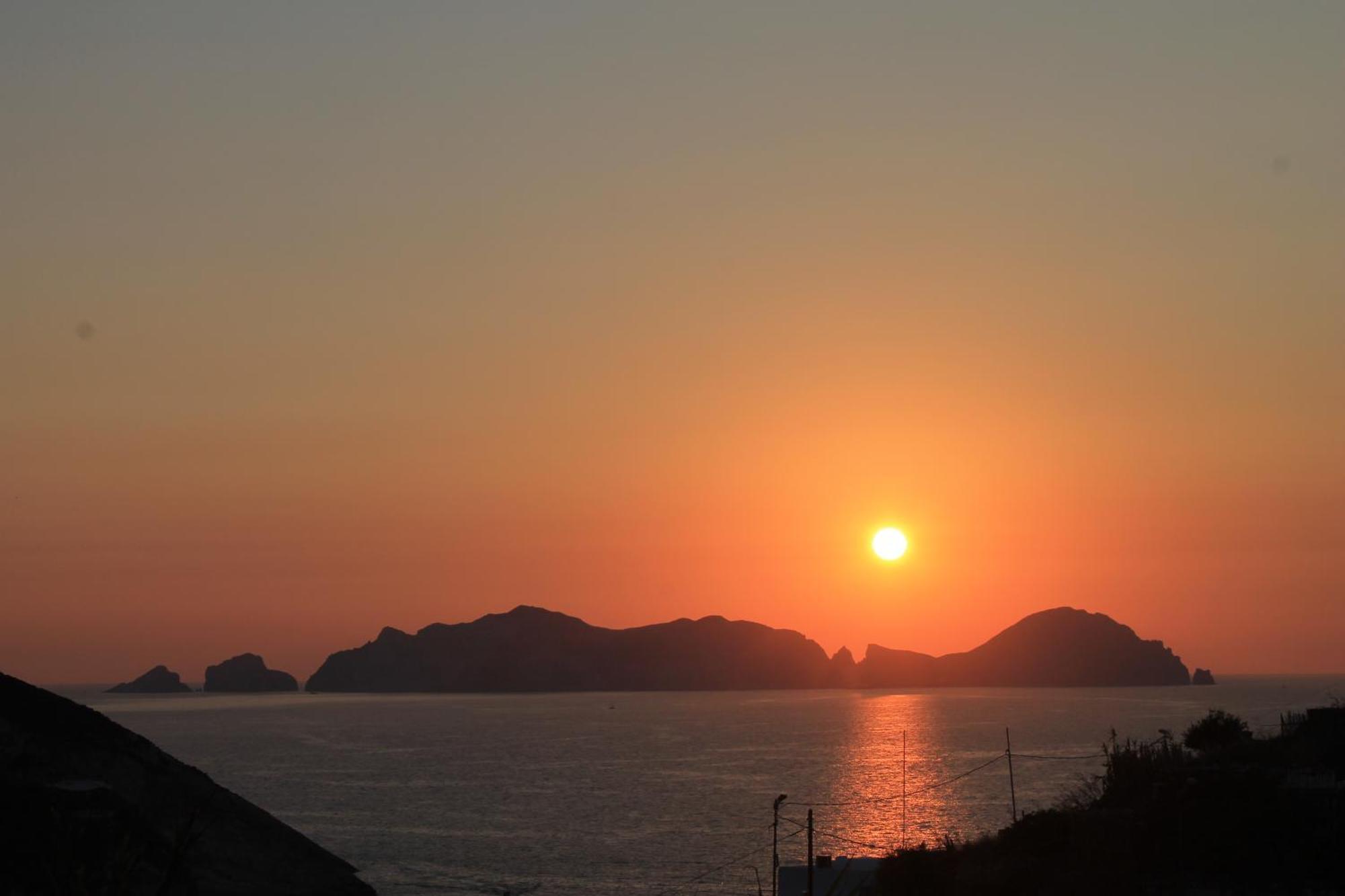 Hotel Villaggio Dei Pescatori Ponza Bagian luar foto