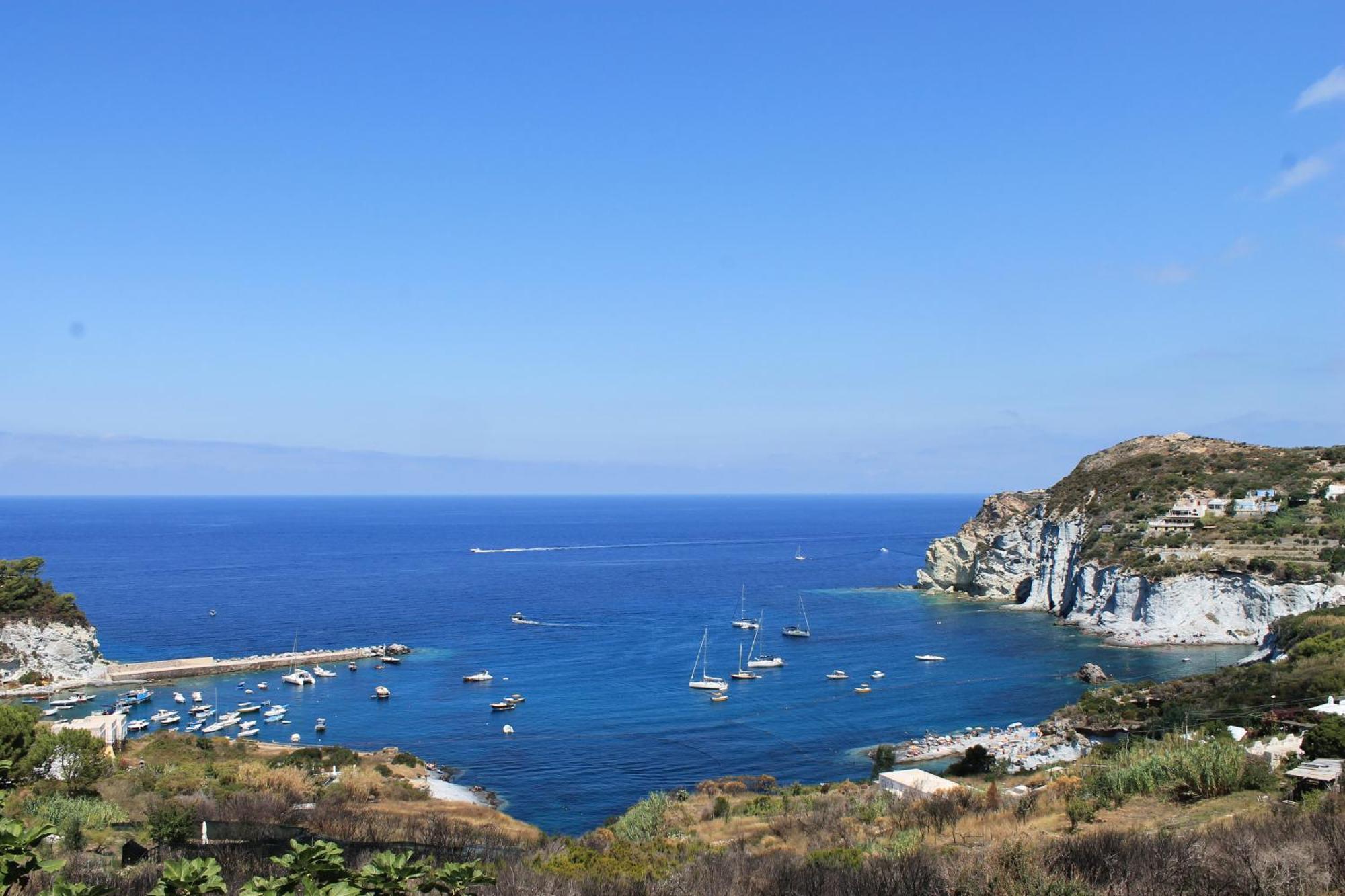 Hotel Villaggio Dei Pescatori Ponza Bagian luar foto