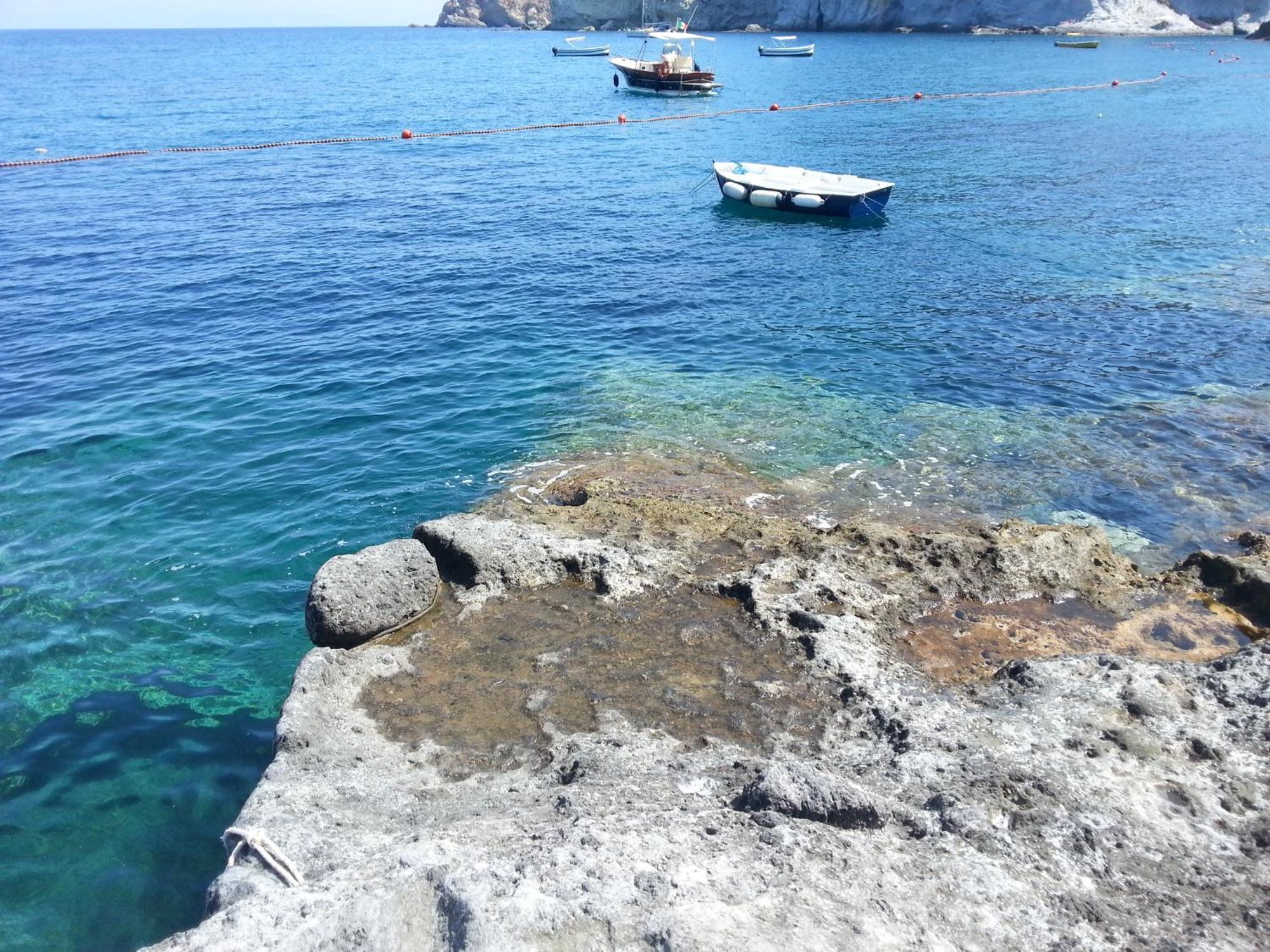 Hotel Villaggio Dei Pescatori Ponza Bagian luar foto